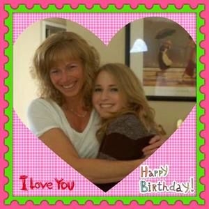 Meet your Posher, Lori